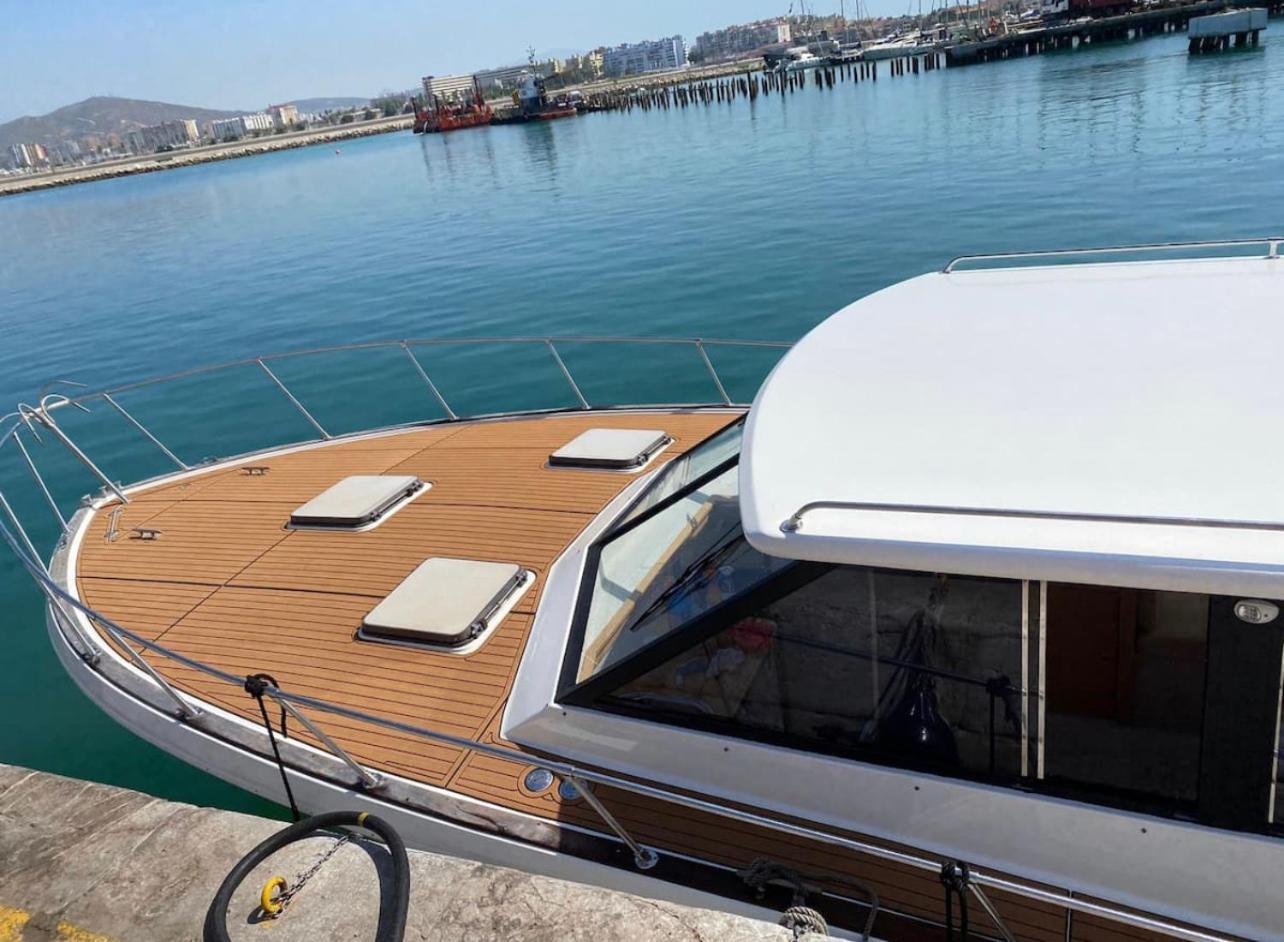 Barco Americano Sotogrande ตอร์เรกวาเดียโร ภายนอก รูปภาพ