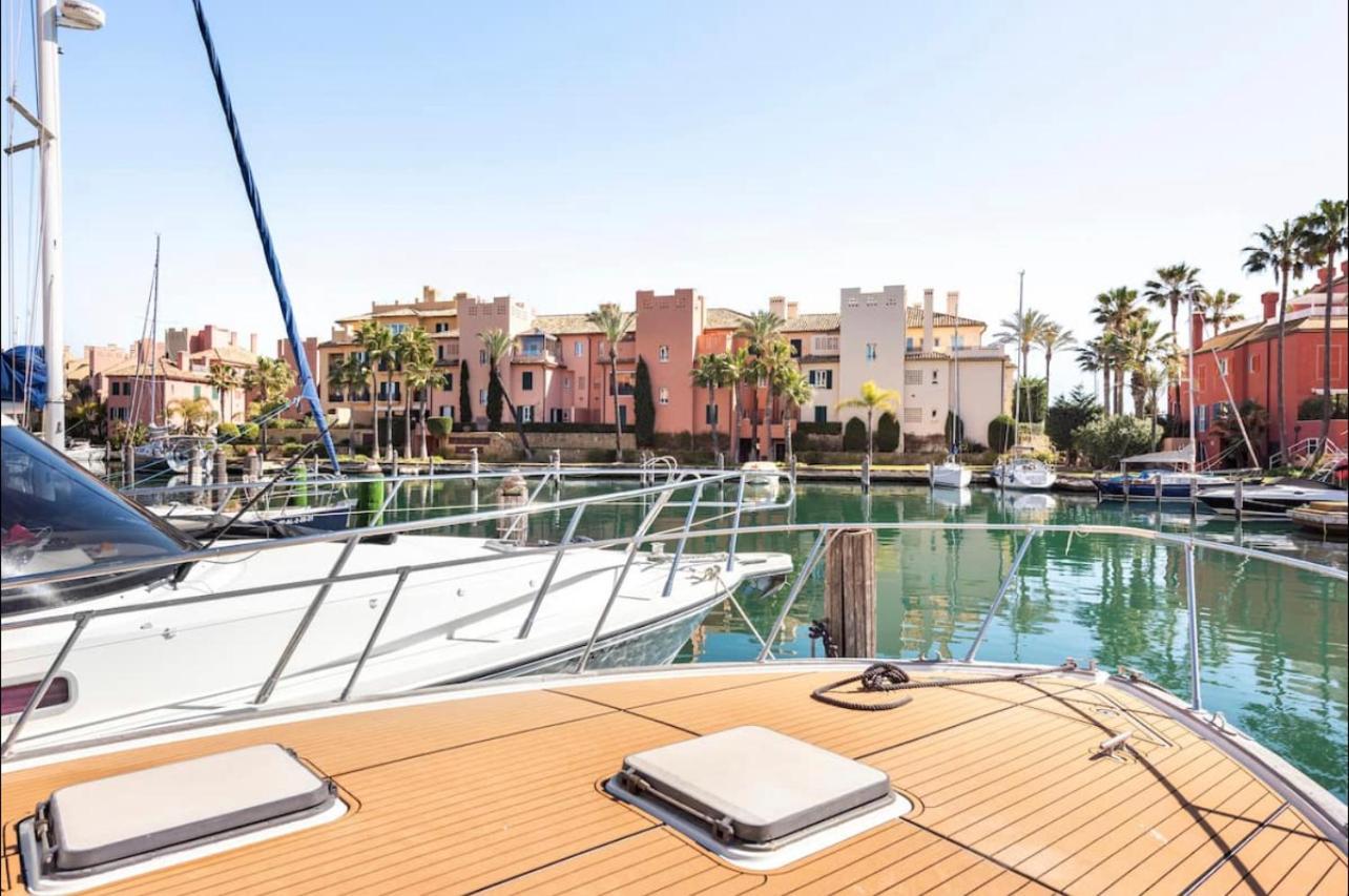 Barco Americano Sotogrande ตอร์เรกวาเดียโร ภายนอก รูปภาพ