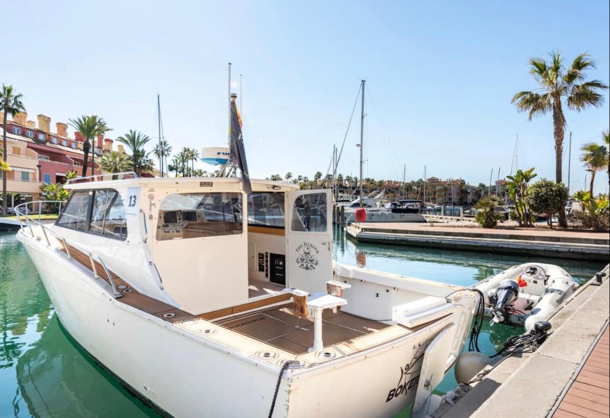 Barco Americano Sotogrande ตอร์เรกวาเดียโร ภายนอก รูปภาพ