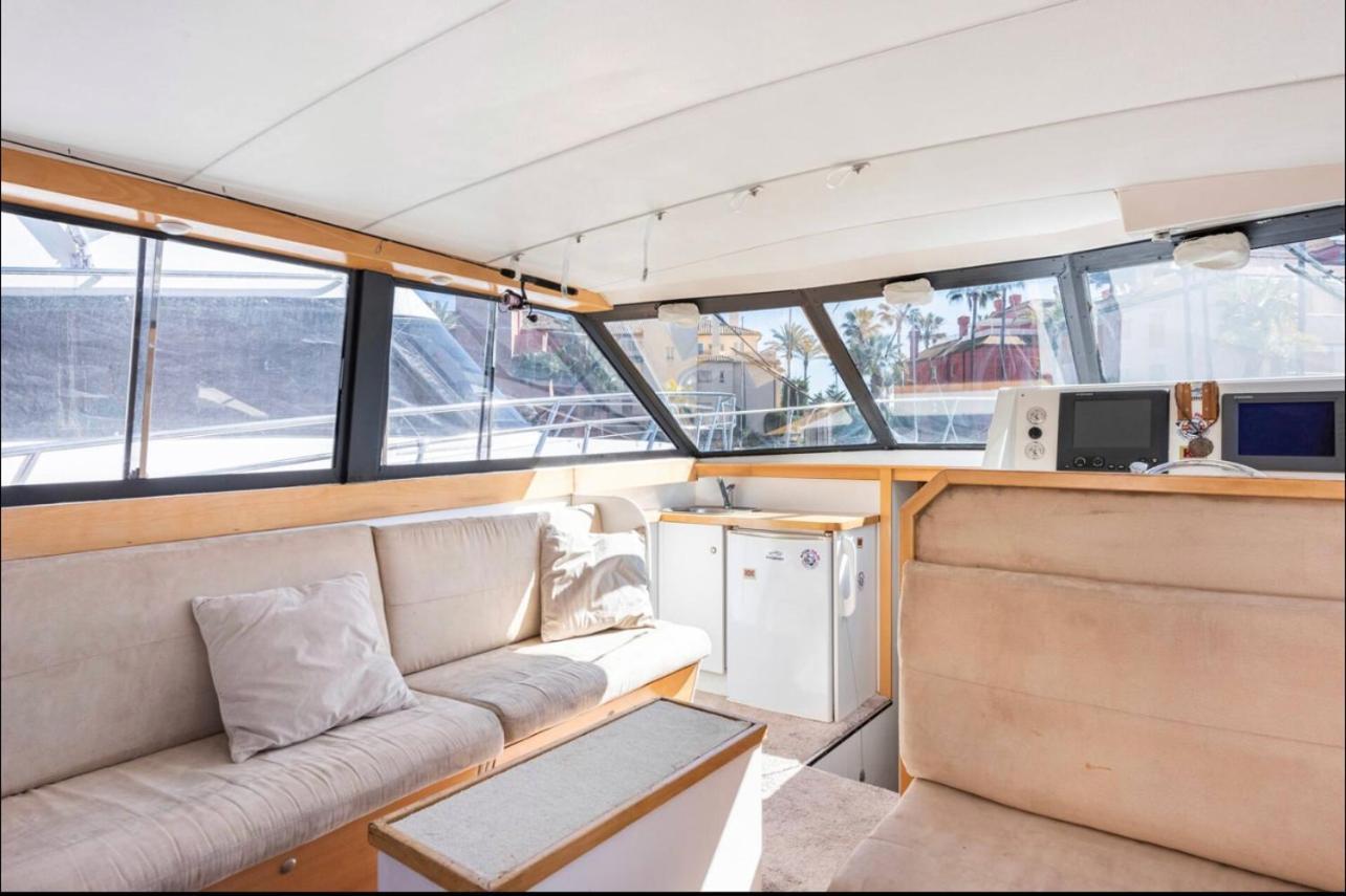 Barco Americano Sotogrande ตอร์เรกวาเดียโร ภายนอก รูปภาพ